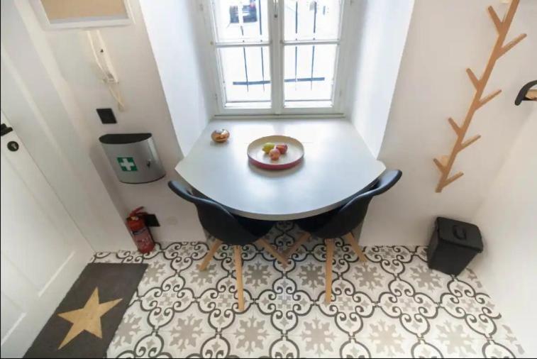 Suesses Apartment Naehe Volkstheater เวียนนา ภายนอก รูปภาพ
